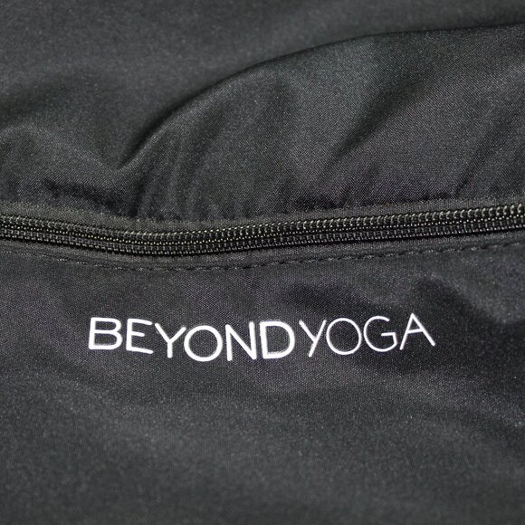 Beyond Yoga Black Fashion Bag - Picture 3 of 9